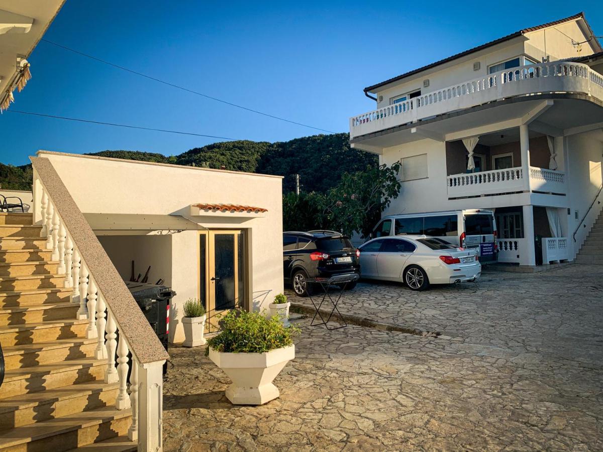 Apartments Gurman ซูเปทาร์สกา ดรากา ภายนอก รูปภาพ